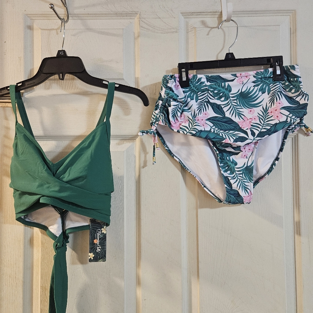 BLOOMING JELLY 2 PIECE BIKINI SWIMSUIT: GREEN/TROPICAL: NEW WITH TAGS: SIZE L